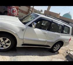 ميتسوبيشي باجيرو